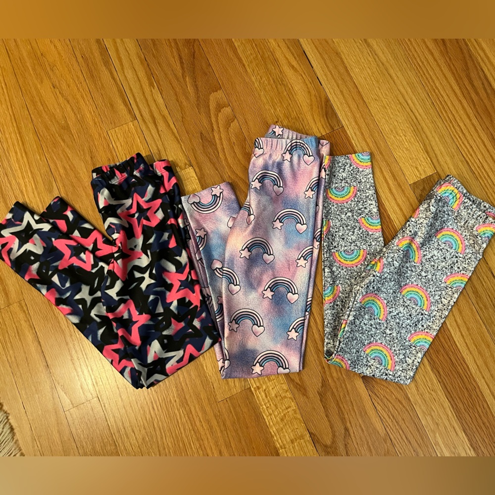 Pixie Lane girls shine leggings size 8. Like new.